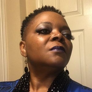 Meet your Posher, Arlene